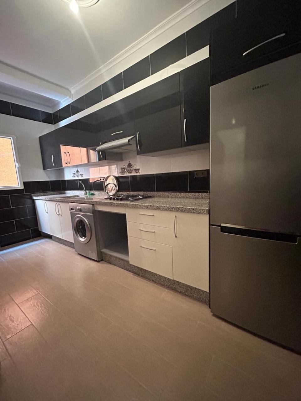 Appartement A Houma, Proche Port Tanger Med Dalia Exteriör bild
