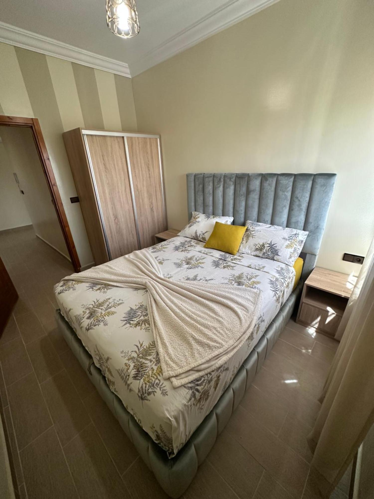 Appartement A Houma, Proche Port Tanger Med Dalia Exteriör bild